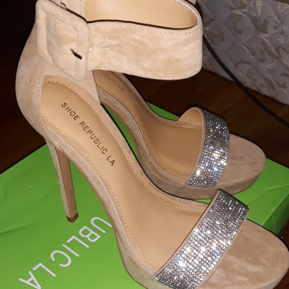 Nude heels size8 - Picture 2 of 2